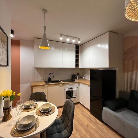 Kosciuszki P R I M E Suites คาโตวีตเซ ภายนอก รูปภาพ