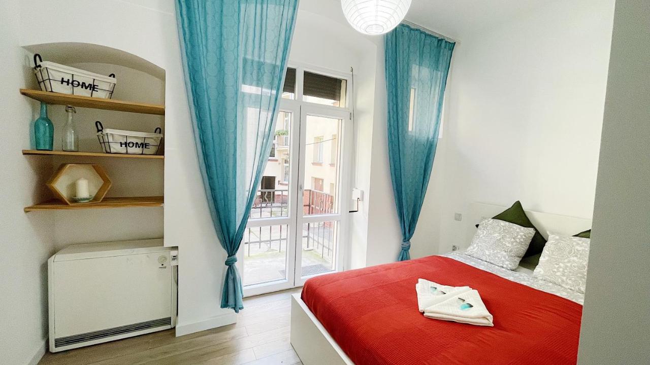 Kosciuszki P R I M E Suites คาโตวีตเซ ภายนอก รูปภาพ