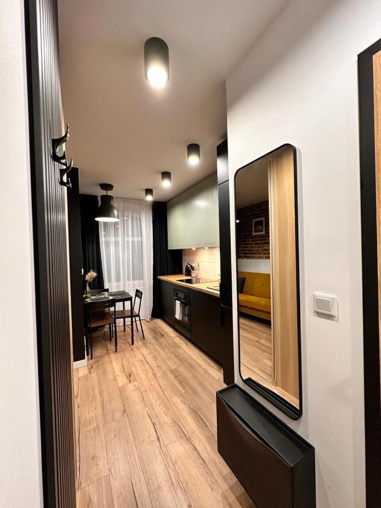 Kosciuszki P R I M E Suites คาโตวีตเซ ภายนอก รูปภาพ