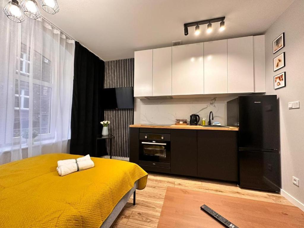 Kosciuszki P R I M E Suites คาโตวีตเซ ภายนอก รูปภาพ